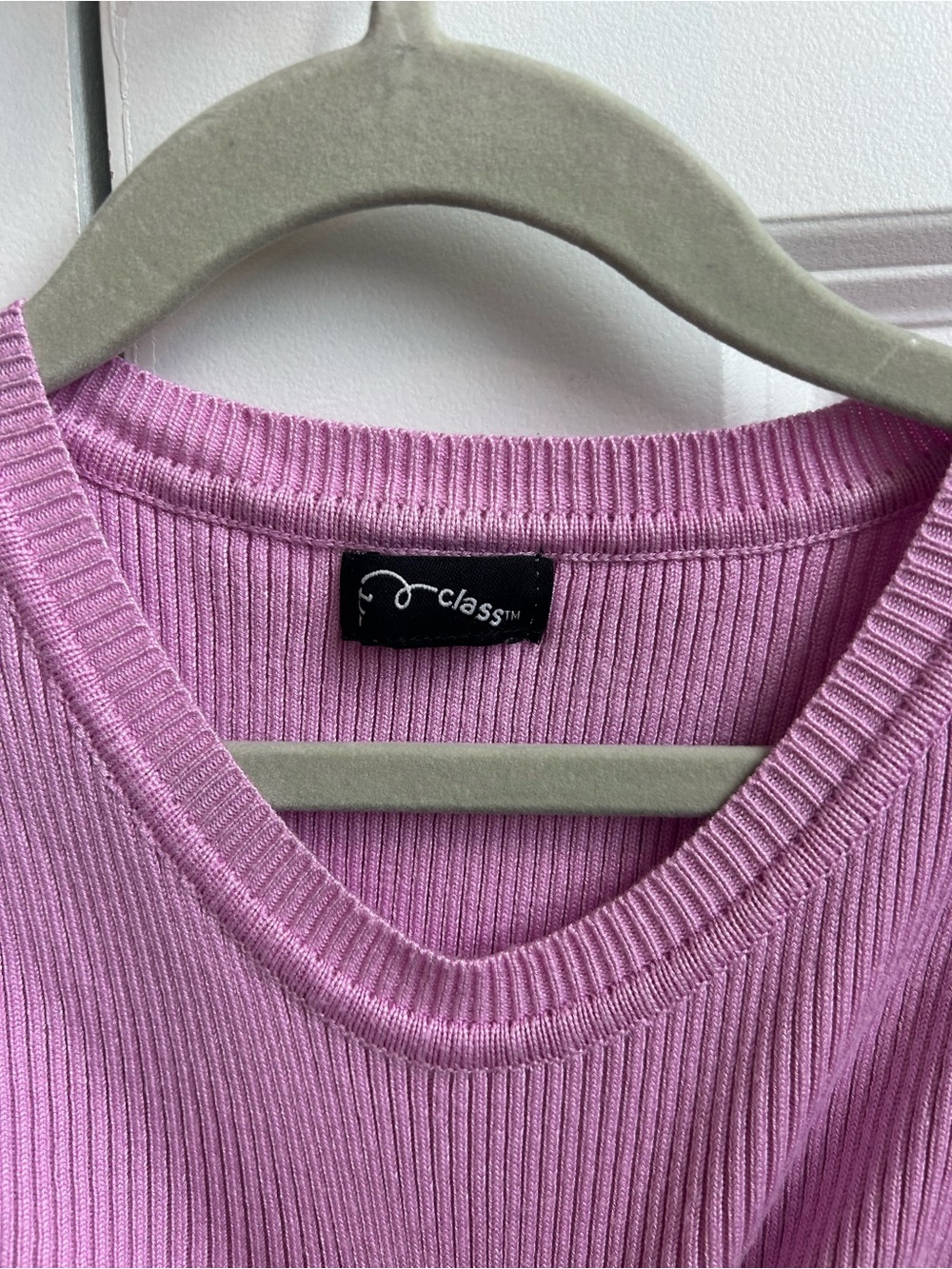 art class Lilac Ribbed V-Neck Knit Top
